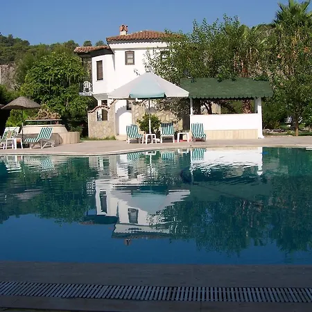 Hotel de apartamente Club Mel *